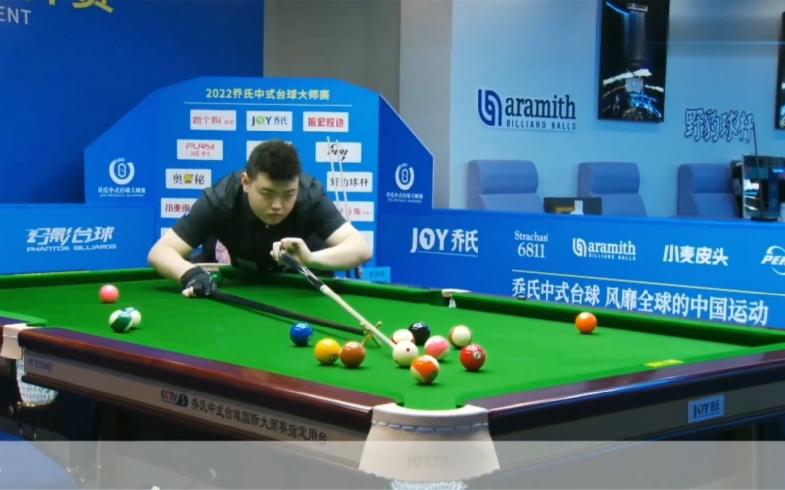 上表现稳健 上表现稳健